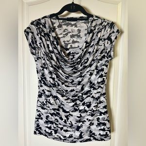 NWT Tahari Camo print shirt XS